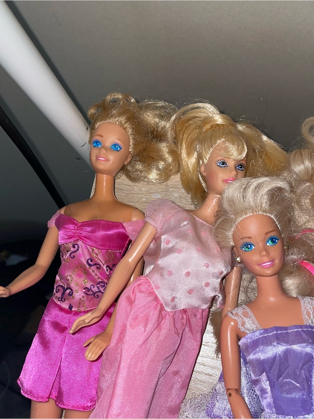 Vintage Barbie Dolls Various Years And Doll Types - Picture 6 of 6